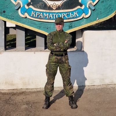 EOD-instructor/ https://t.co/iw8vJXlZA4🫡, luova sarjayrittäjä, striimaaja, ja turva-alan noveha keikkatyöntekijä. Turvallisuus & reserviläistoiminta lähellä sydäntä!