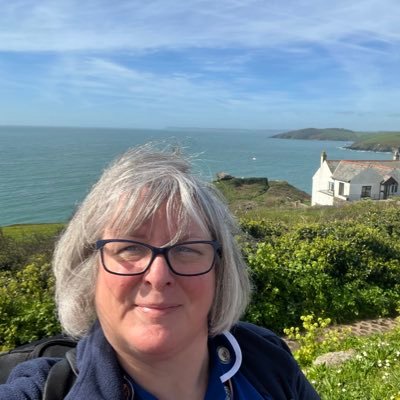 💫Nurse Assessor for Homefirst in Cornwall💫Queens Nurse. 💫Florence Nightingale Scholar 💫 Trotting around the community 😊💫