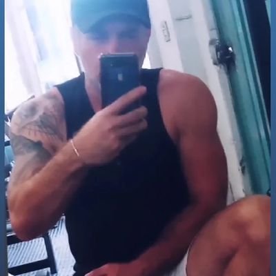 luiz23693426699's profile picture. 