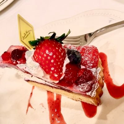- ̗̀ 🎂 ̖́-さんのプロフィール画像