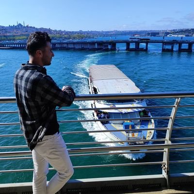 zekidiyebiri's profile picture. Insta=} zekiklllc