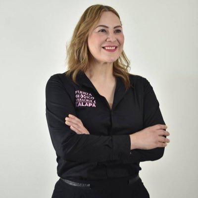 PrisRamirez2024's profile picture. #Xalapa es mi hogar. Mamá, abogada de profesión, activista social con una trayectoria de 20 años en el servicio público.