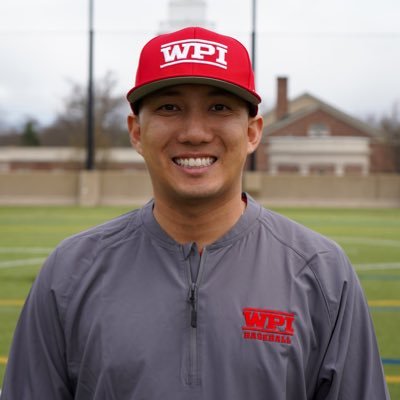 Coach_Wing Profile Picture