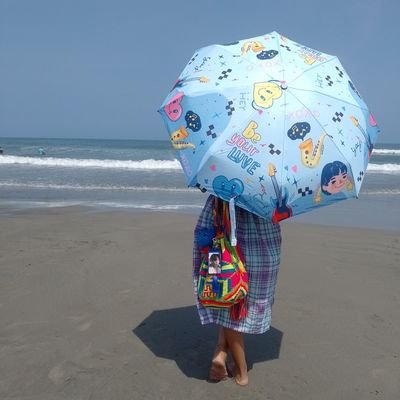 LayaMorena72's profile picture. ✨Aquí publicaré todo lo que me da felicidad✨
#Coema 2014 📚
#SeonHoHada 2021 🩵
#Beyourluve 2022 💙