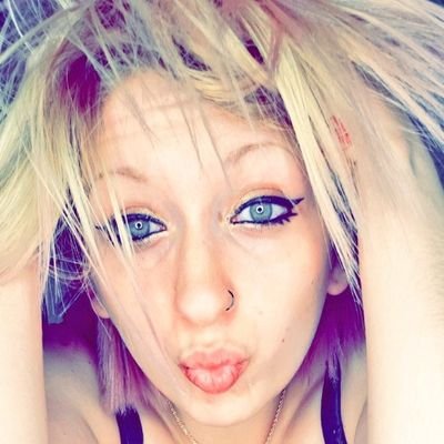 18+ ONLY - Bisexual Content Creator - Over 25k XXX Vid/Pics 🔥 - I ❤️ making u Cum 💦👅 - Click My Link For Live Chat! 💋 - ☎️/🎥/📷 - Customs Available 🫶