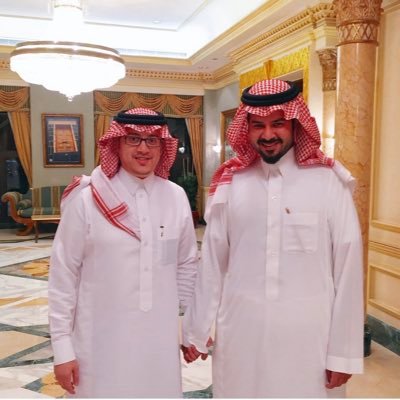 الله ثم المليك وولي عهده والوطن 🇸🇦🕋 خادم لوطن عظيم نحيا ونموت لأجله وقادته .. أجل نحن الحجاز ونحن نجد .. وإن خير من استأجرت القوي الأمين ..
