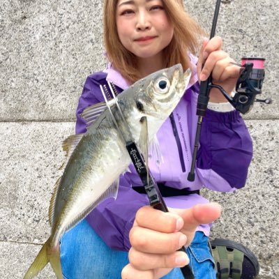 アジング♡タイラバ°･🐠愛媛県公式伊予観ネットひめ旅部員🍊⸒⸒自分で釣って料理して呑む！！🍻猫ちゃんLove🐈本業はデザイナー兼洋裁師👗✂️2023.1月アパレル系個人事業主 えんなブランド「Cat Sea」https://t.co/I2WCZstOAh