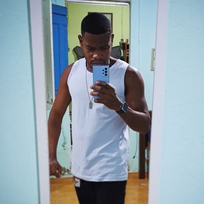 HugoBarcel51869's profile picture. 