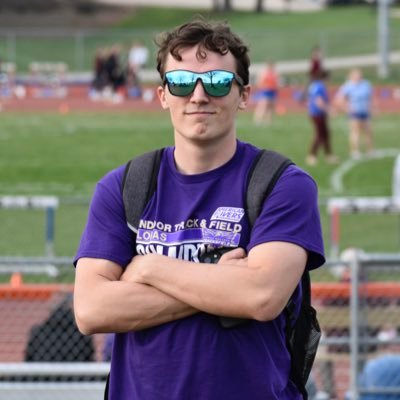 Runner for Loras College Track and Field and a sad bears fan