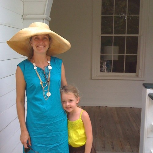 anneyoakam's profile picture. https://t.co/jFBUwJHwHe