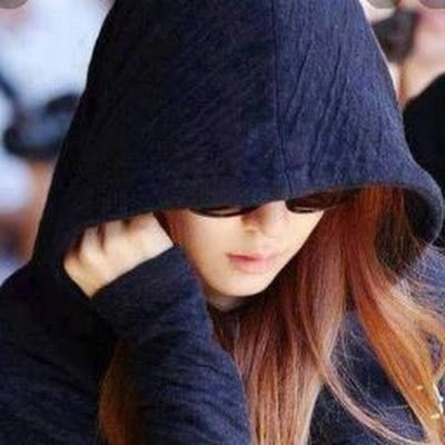 AsiaKhalid71221's profile picture. 