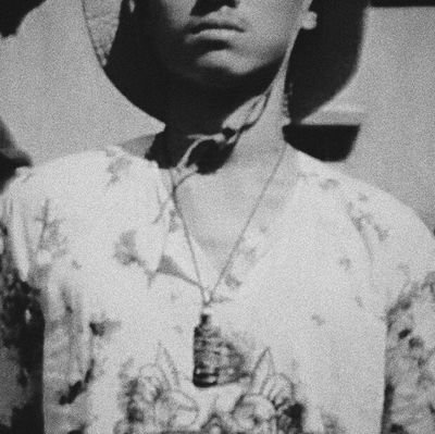 wigarfieId's profile picture. a web-dev that could create bugs✨