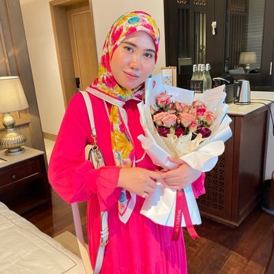 Take me away from here, live somewhere far from everyone and live happily ever after with someone I love the most. Love Azrin’s 💕