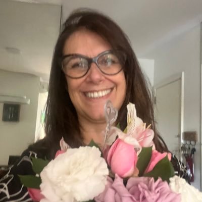 AnaCristin22367's profile picture. 