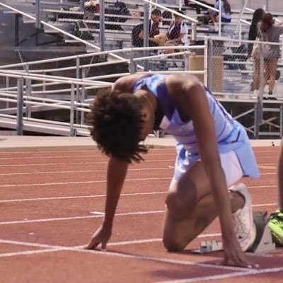 6’1/140/3.5gpa/ el paso TX/Track and Field 4x200, 200m 4x400 and pole vault