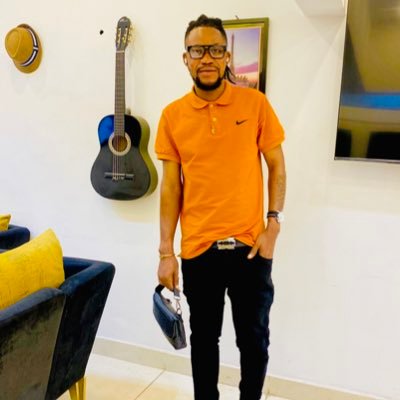 zola_nike's profile picture. 