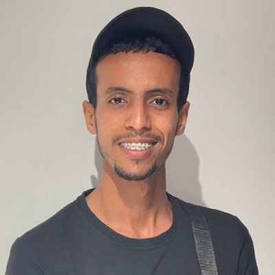 k7_pk7's profile picture. 🤍🖤الكلمات مفاتيح القلوب ..،♡