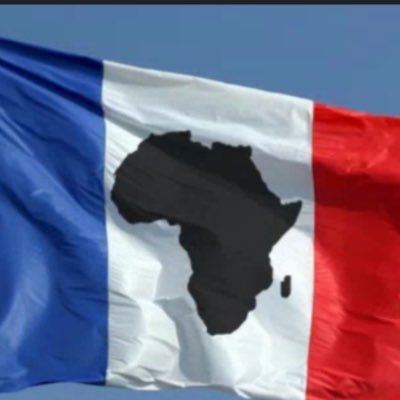 Un français africain aimant passionnément la france.L’histoire de france et de l’afrique sont mes motivations. 🇫🇷🇲🇱🇫🇷