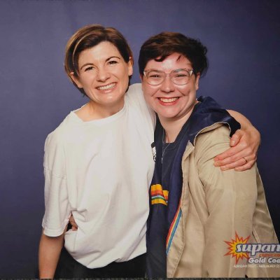 33 • they/them🏳🌈✌🏻Melanie C • Jonas Nay • Jodie Whittaker • Darren Criss • Willemijn Verkaik • Conan Gray 🦋saw #SpiceWorld2019🌐 Wicked💚 met jodie 14.4.24