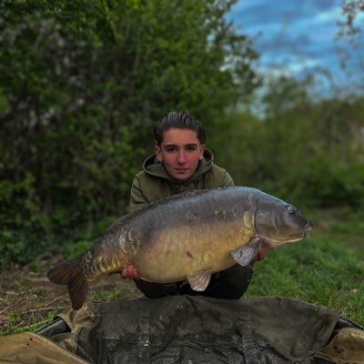 pb carp-36lb 8oz pb catfish-44lb 6oz 🎣 aged 15. @monsterbaits