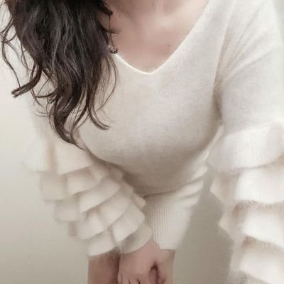 BaldwinEli97222's profile picture. LINE交換お願いします❤