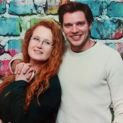 Original Bremerin, Hundeliebhaberin, Werderfan since 1987, Serienjunkie, Redhead, Supernatural, Sons of Anarchy, PD City of Angels