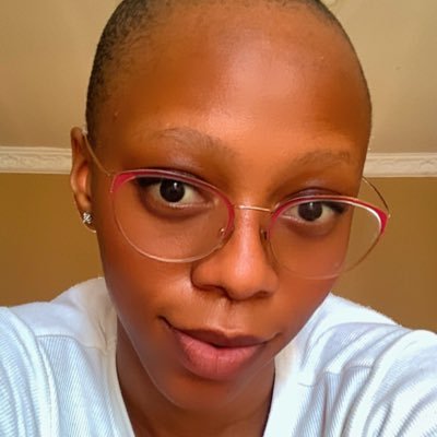 IG: gottalove_lulu 💜💜 Taurus ♉ Radio presenter @bmhradio #MorningGlory every Monday and Friday 08:00 - 10:00