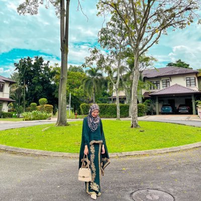 ZiqaFrd's profile picture. "It all depends on you if you have that moment or not." - Daiya Act II 308