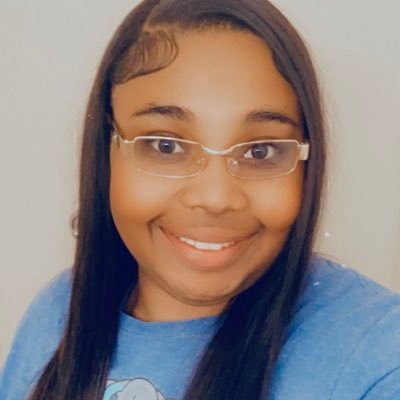 lovelyychelle_ Profile Picture