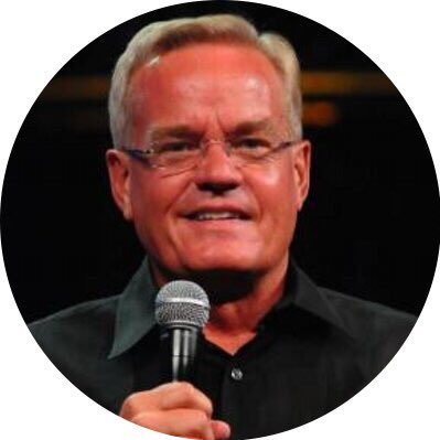 Sr. Pastor of willow Creek, convener of the Global Leadership Summit, passionate about the local church, author,speaker, Sailor and grandfather to Henry & Mac.