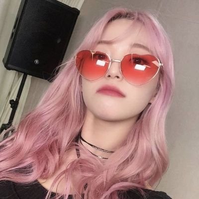 Fan Account for @Blackpink @realfromis_9 and actress gyuri