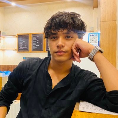 zatchbell0777's profile picture. frontend dev ..   love to learn new things  🫶🏼 A passionate coder 
portfolio :- https://t.co/VnzHQkidDD 
git hub :  https://t.co/mJHVN8jtpN