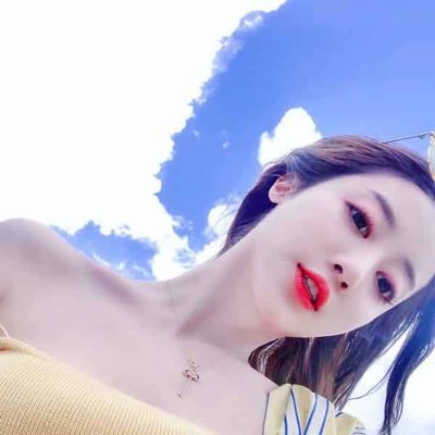 j3m8W0zQeq5ytL's profile picture. 