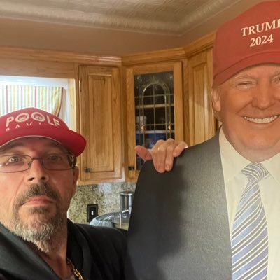 poolepaving's profile picture. make America great again