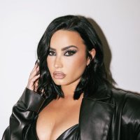 Cá ⧗ (@partofmelovato) 's Twitter Profile