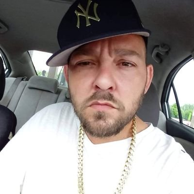 Edubb910's profile picture. Nothing