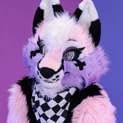 ✨ | Mystic | Fursuiter & Cosplayer | She/They | 25 | Sapphic | 🔞 | Next Cons: FWA, AC, CF |✨