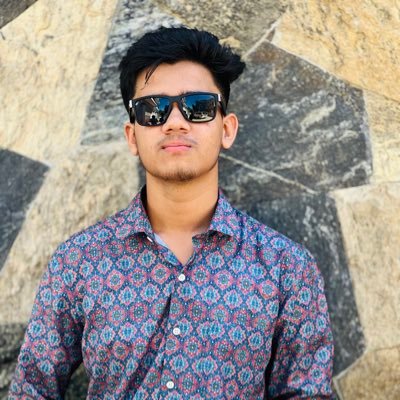 I am Maajid a self-made programmer & craftsman of your tailored portal. I learn things that you're not familiar with and I create portals for businesses.