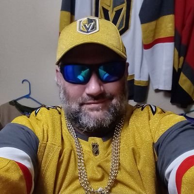 US Army Disabled Veteran, #VegasBorn and @goicehogs Forever, Cannabis Connoisseur, Video Games Enthusiast, Delivery Entrepreneur