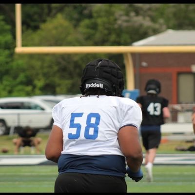 OL @FaulknerUniversity 601-663-8614 6’0 340 #jucoproduct