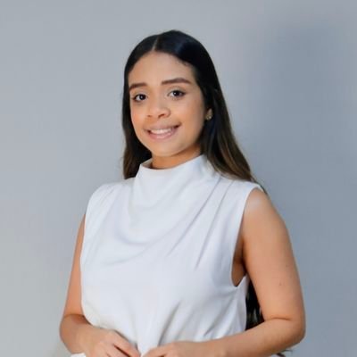 Leticia Calcaño Profile
