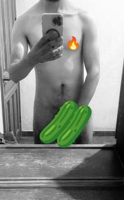 Single, Sexy caliente, alto 1.85, delgado, dotado 🍆 18cm, hot🥵 amable y respetuoso