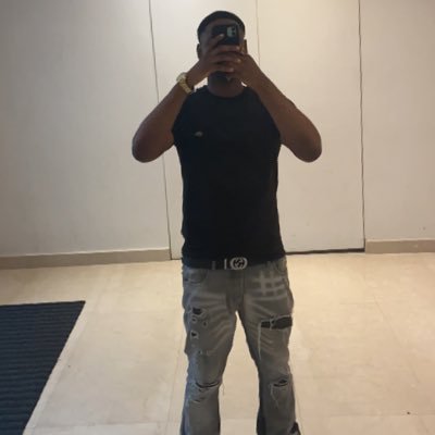 getitrightJ's profile picture. 