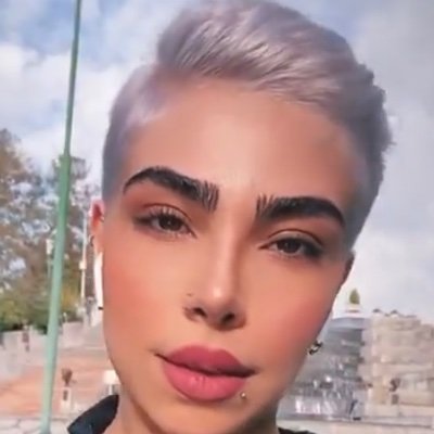 chjbjvbj3830's profile picture. پر از احساسات متناقض
تازه وارد