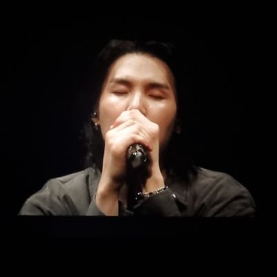 Babe52142185's profile picture. 방탄소년단