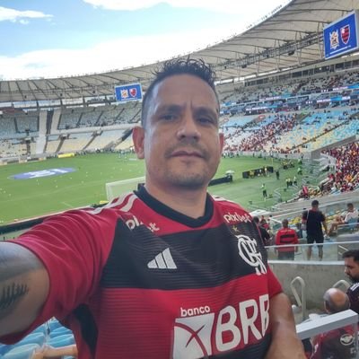 paulinbez's profile picture. Flamenguista doente.  ❤️🖤♥️🖤