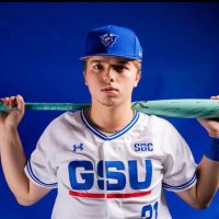 Ashton Kehren (@kehrenashton) 's Twitter Profile Photo Ashton Kehren (@kehrenashton) 's Twitter Profile Photo