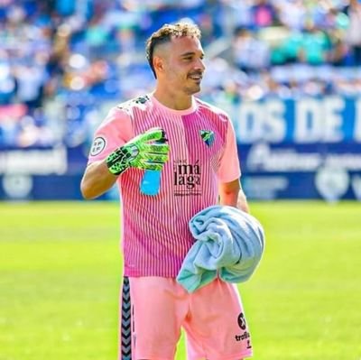 26. 'jugando como nunca y perdiendo como siempre' 

IA22 🎩💢
Málaga CF 💙