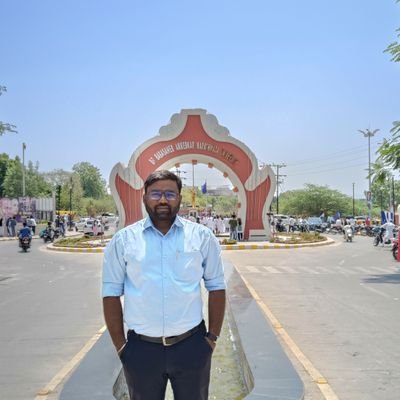 axaypachpinde's profile picture. Entrepreneur |
CSC VLE |
❤️🏍️
Farming is a profession of hope. If you eat today, thank the Farmers. 💚
Research Fellow (Commerce) 🇮🇳