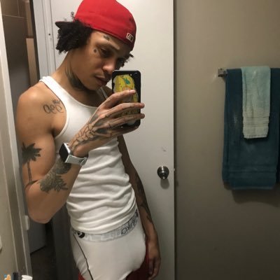 The OG cashmaster  from the hood.💰Greedy king 👑 NOTHING FREE OVER HERE! CREAM! IG: AceChilly_ NSFW 18 + ONLY; NO MINORS❗️